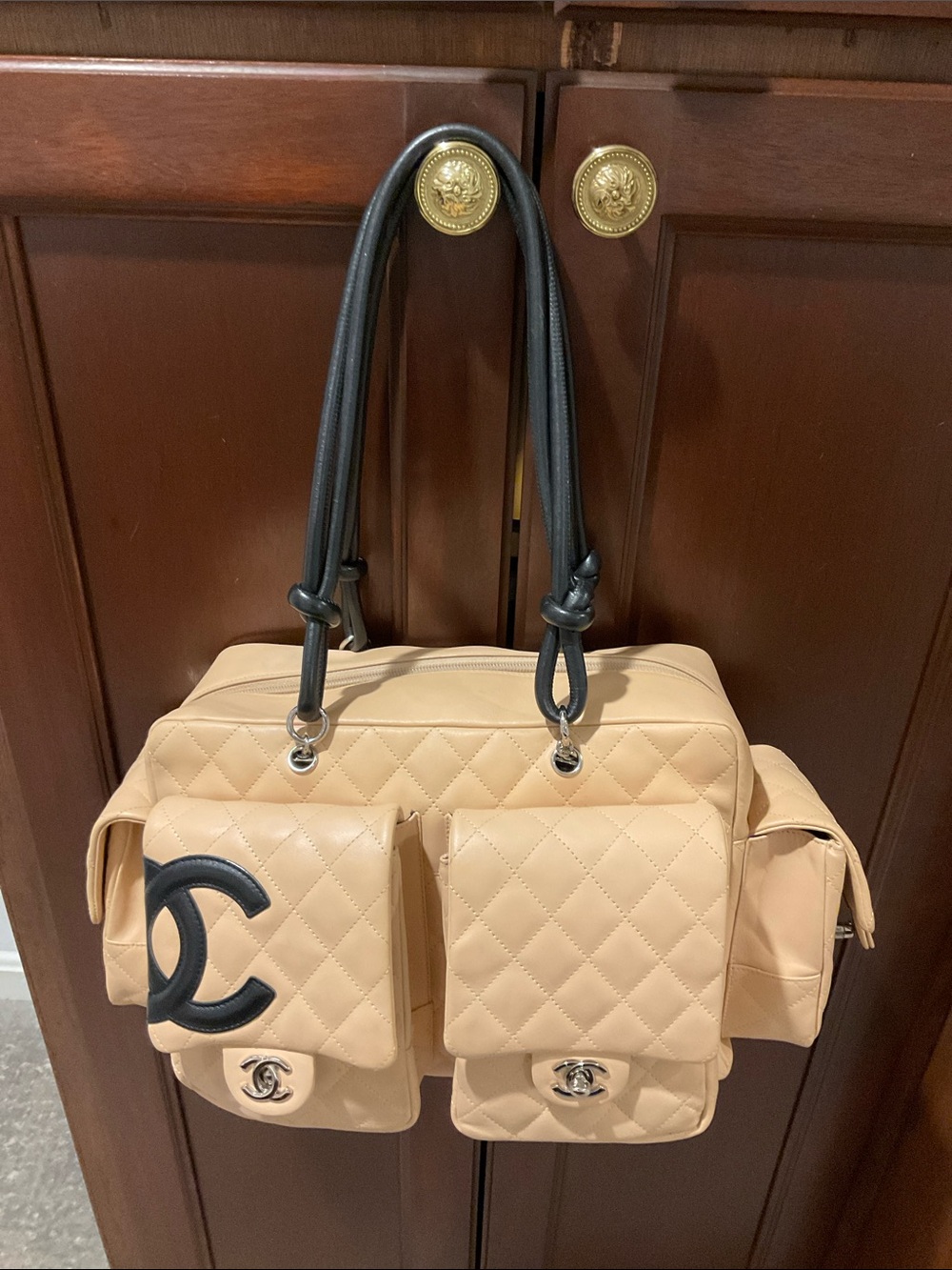 CHANEL CANBON REPORTER BAG LARGE BEIGE & BLK QUILTED - Picture 2 of 16